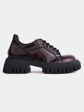 L’intervalle Burgundy Patent Leather Platform Oxford Shoes Made in Spain